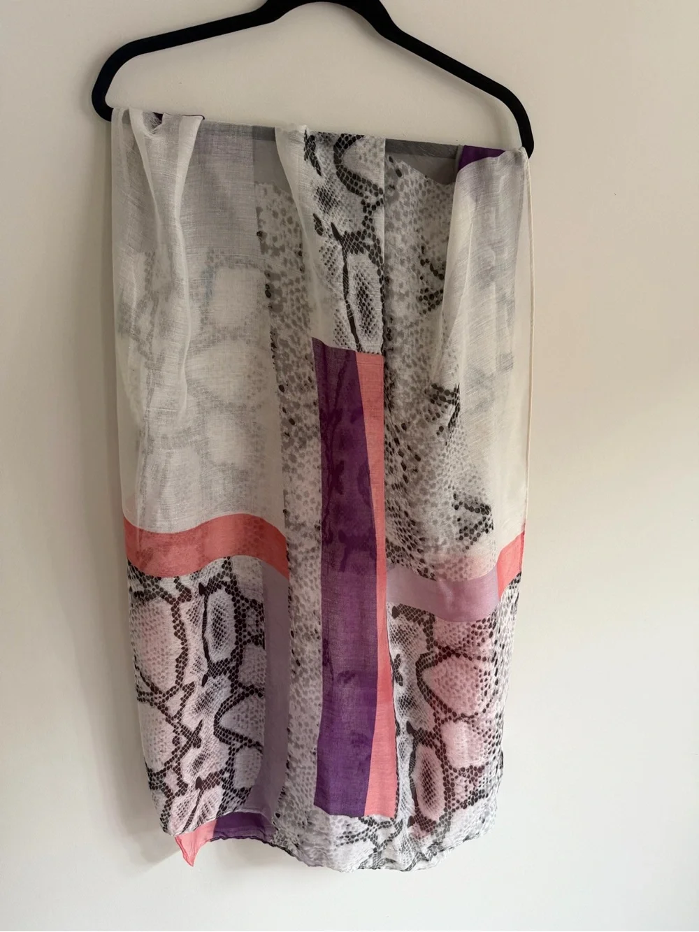 Scarf in White/Gray with Purple and Pink Reptile Print Accents